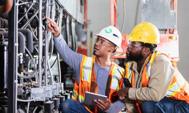 Best Licensed Electrician  in Waverly, VA